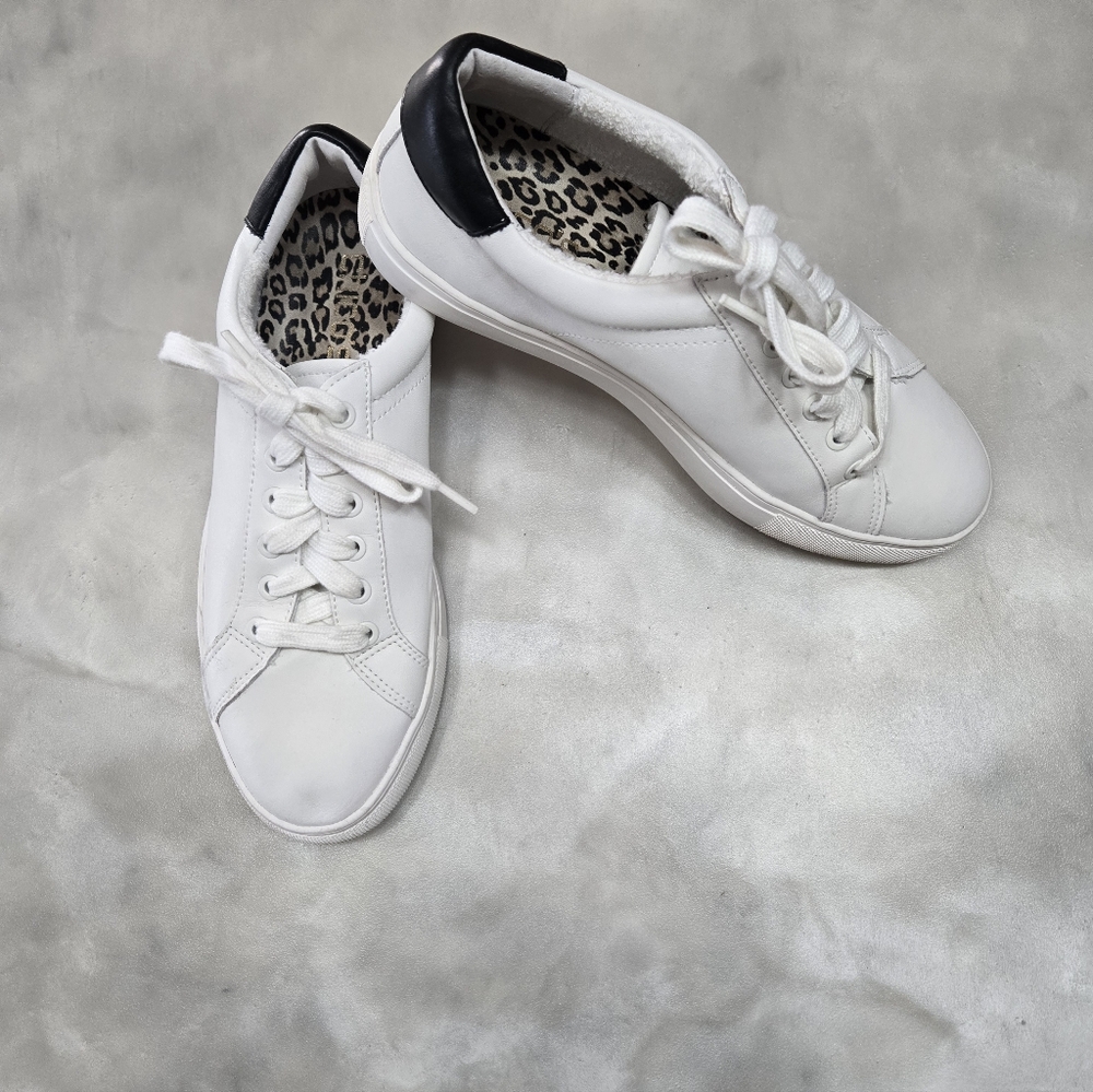 Chico's White and Black Lace-Up Sneakers Size 6.5M